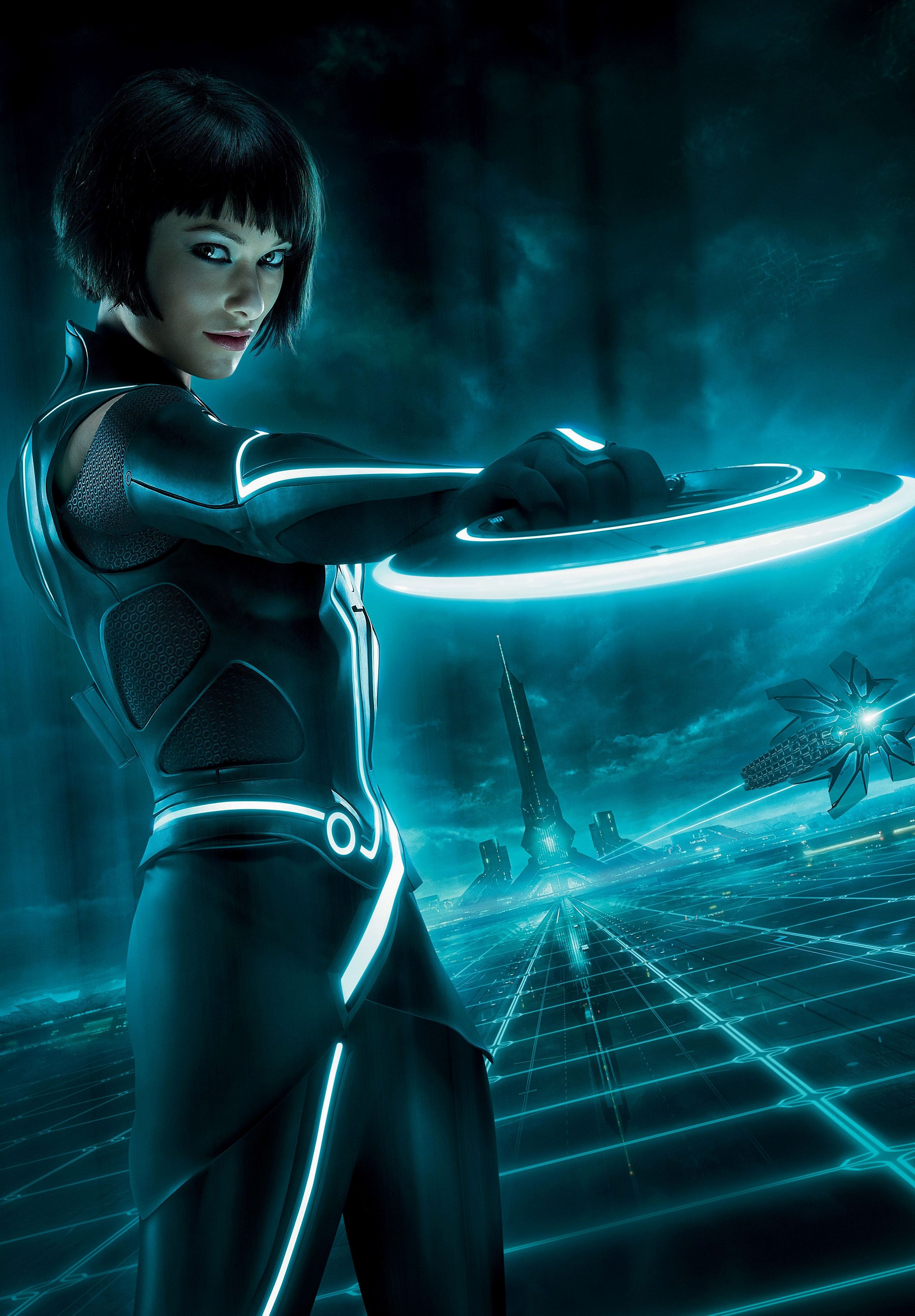 Throne, Tron, Tron Legacy, Disk, City, Cyberpunk, Suit, - Tron Legacy Quorra Poster - HD Wallpaper 