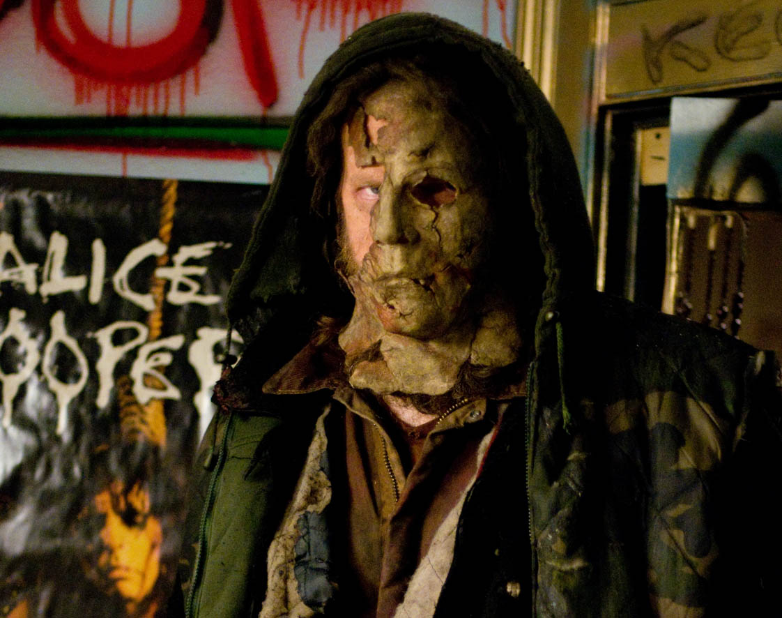 Halloween Ii Backgrounds, Compatible - Michael Myers Halloween 2 Rob Zombie - HD Wallpaper 