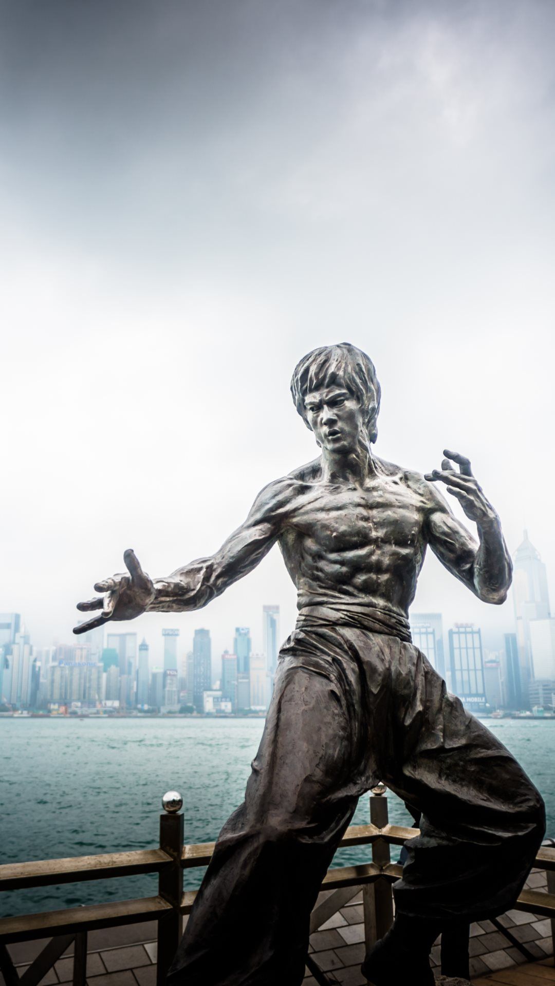 Bruce Lee Statue - HD Wallpaper 