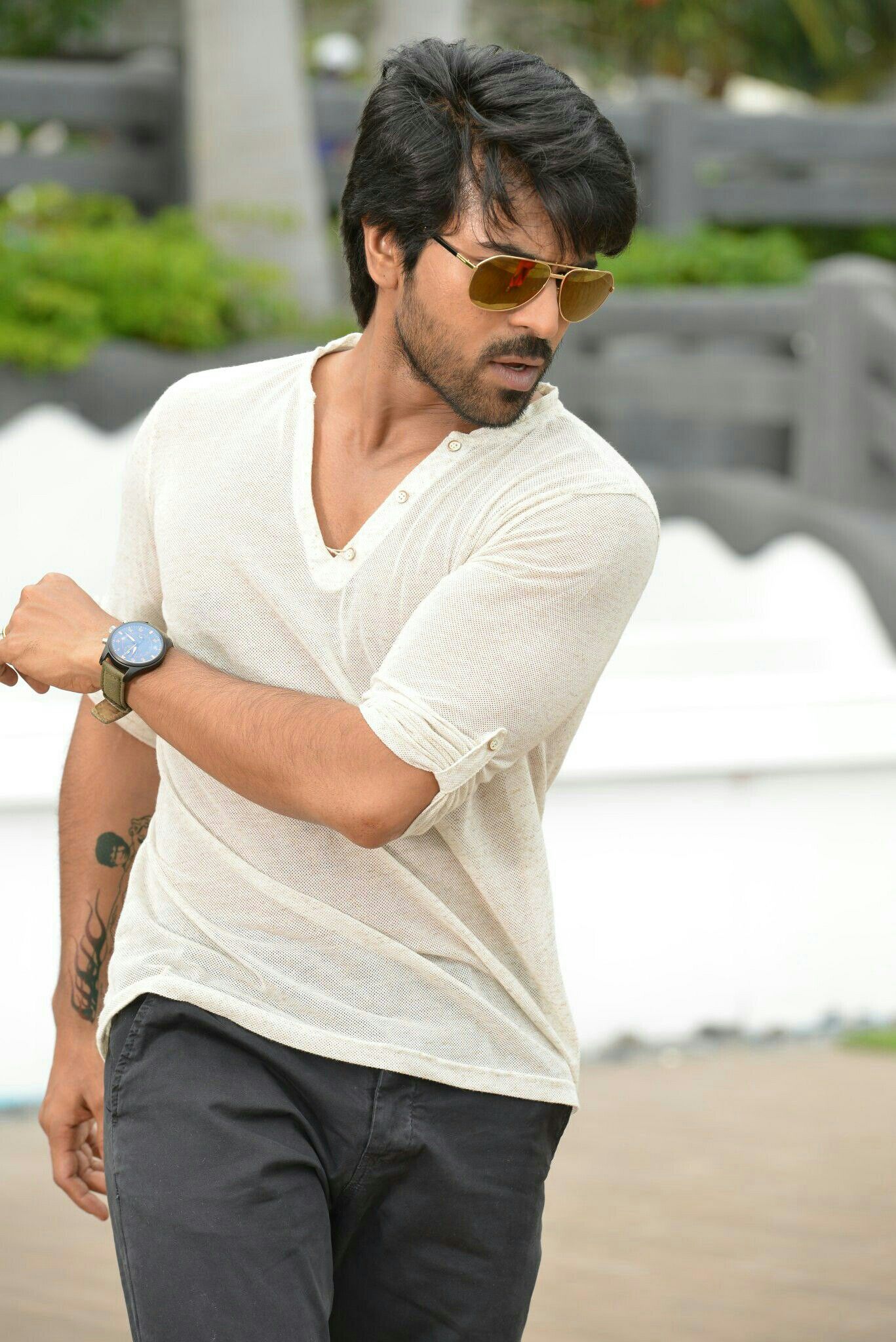 Bruce Lee Ram Charan Photos Hd - HD Wallpaper 