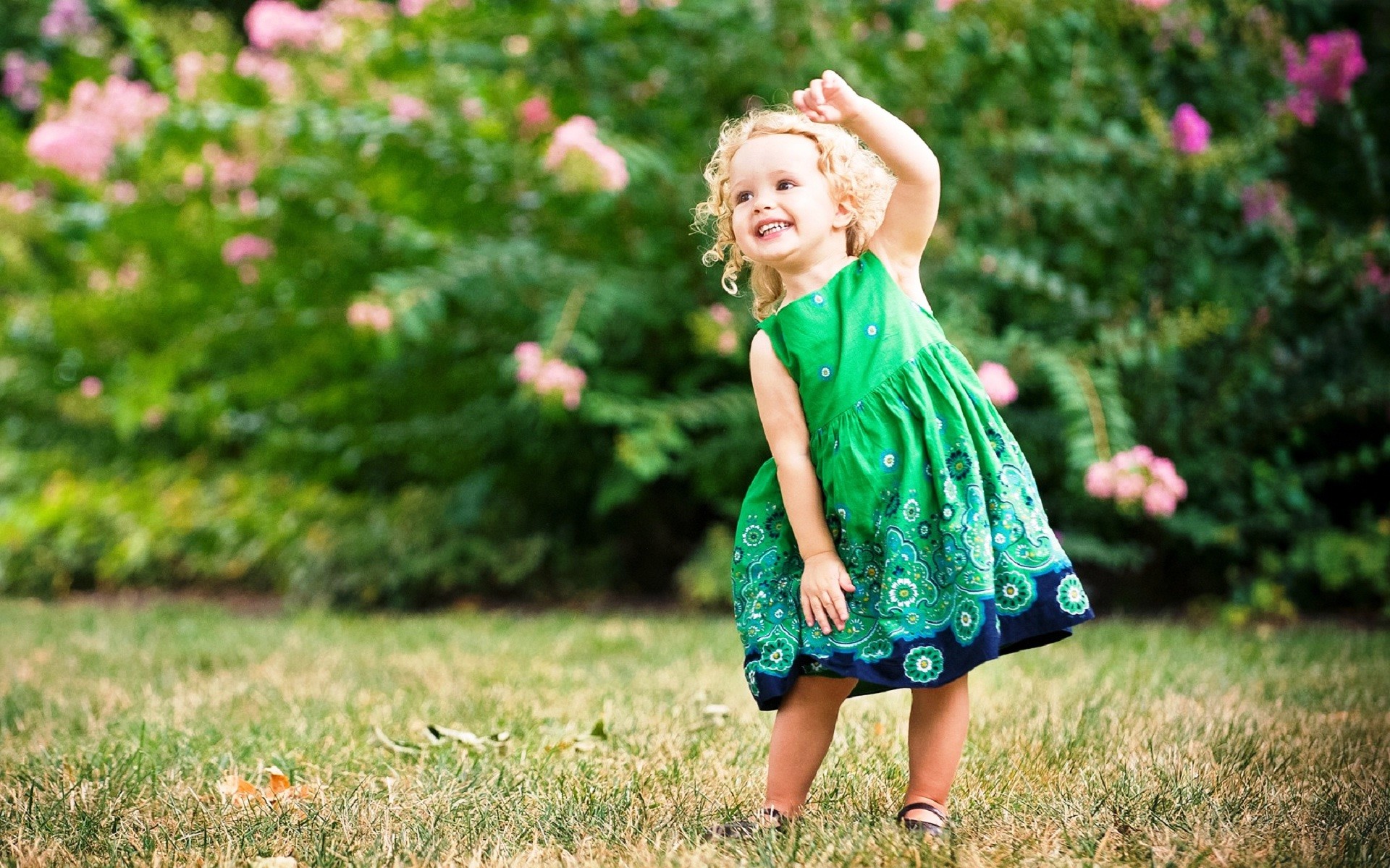 1920x1200, Download Cute Baby Girl Wallpapers Dancing - New Wallpaper For Girl - HD Wallpaper 