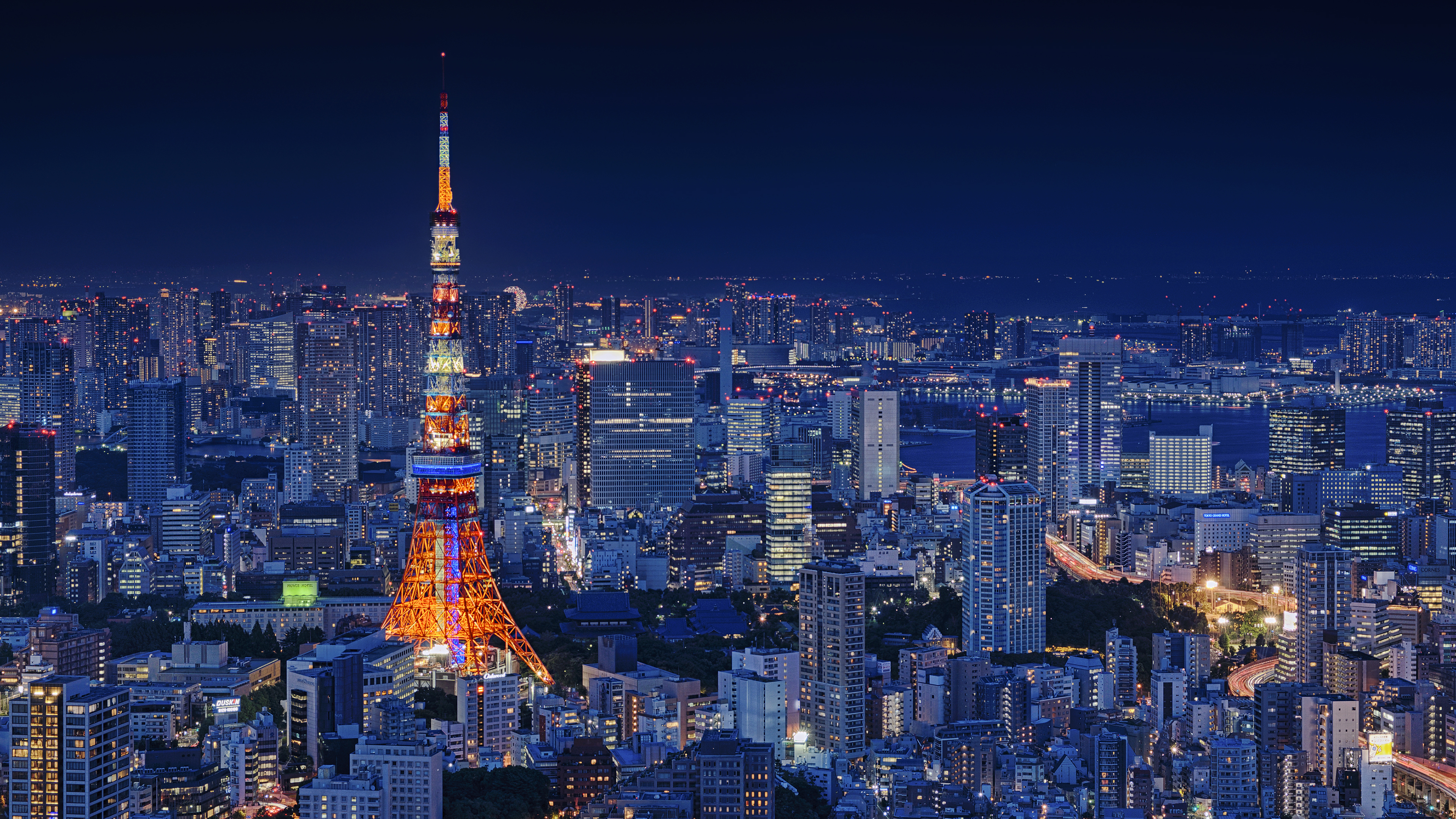 Tokyo Tower - HD Wallpaper 