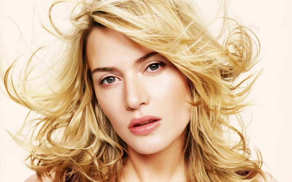 Kate Winslet Portrait Wallpaper,titanic Hd Wallpaper,woman - Beautiful Wallpapers Of Kate Winslet - HD Wallpaper 