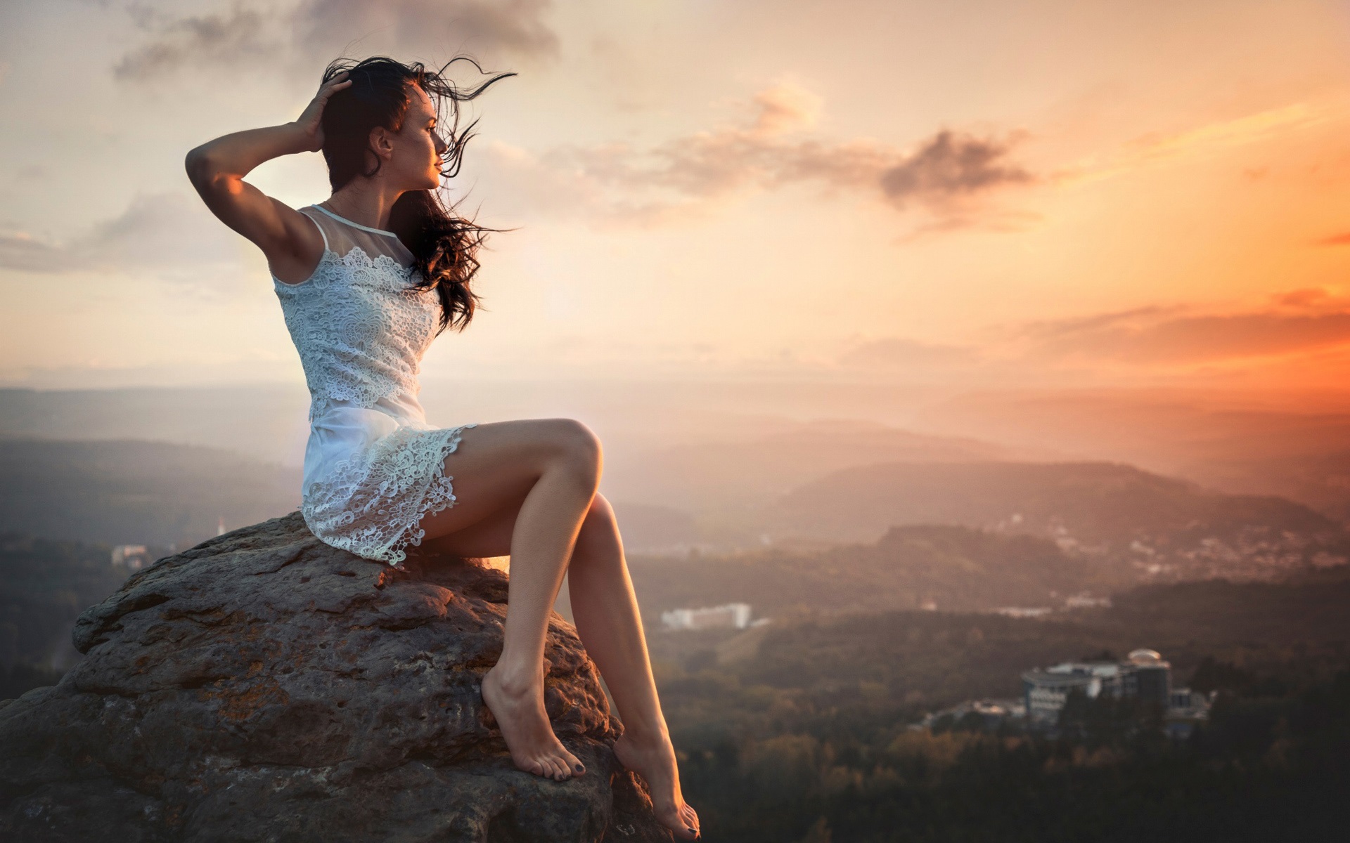 Wallpaper Sunset, Girl, City, Wind, Height - Woman Sitting On Rock - HD Wallpaper 