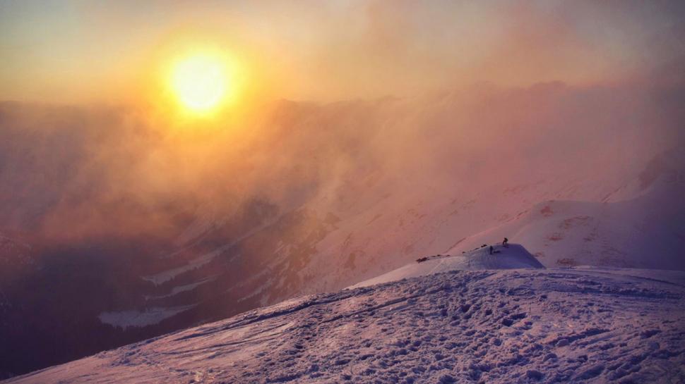 Sunlight Snow Winter Sunset Hd Wallpaper,nature Wallpaper,sunset - Wallpaper - HD Wallpaper 