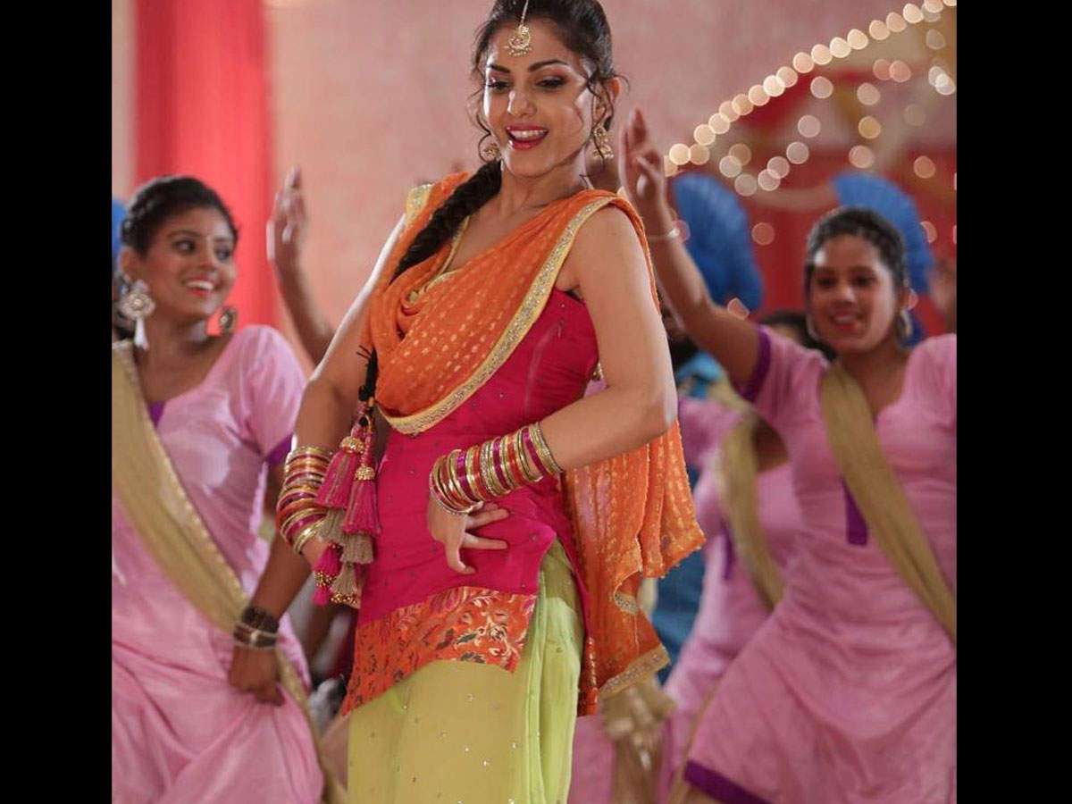 Punjabi Munda Kudi Wallpaper - HD Wallpaper 
