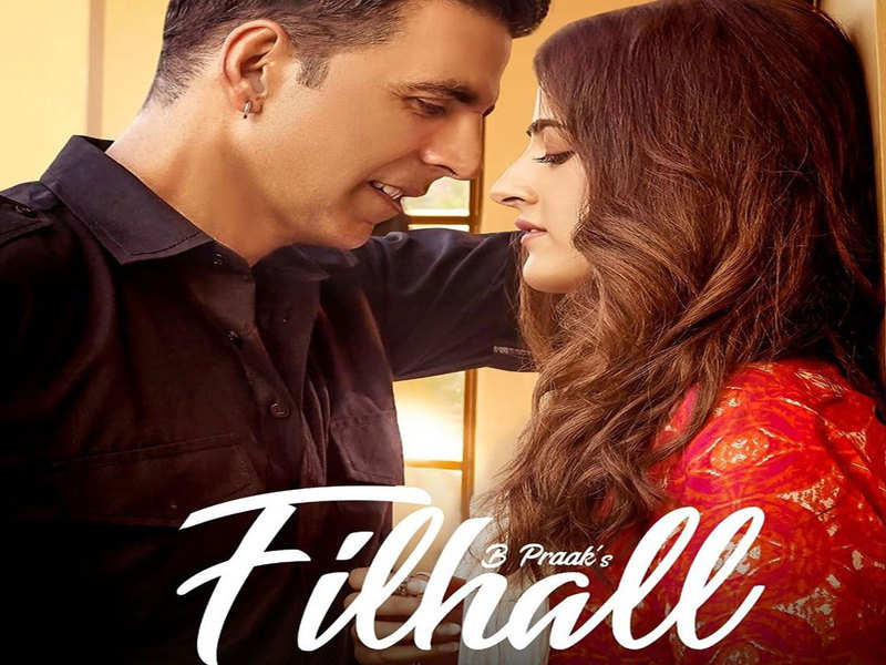 Akshay Kumar And Nupur Sanon Present A Tale Of Romance - Filhaal Song B Praak - HD Wallpaper 