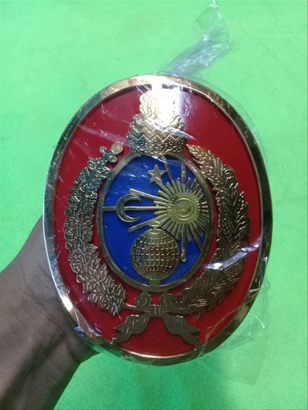 Emblem - HD Wallpaper 