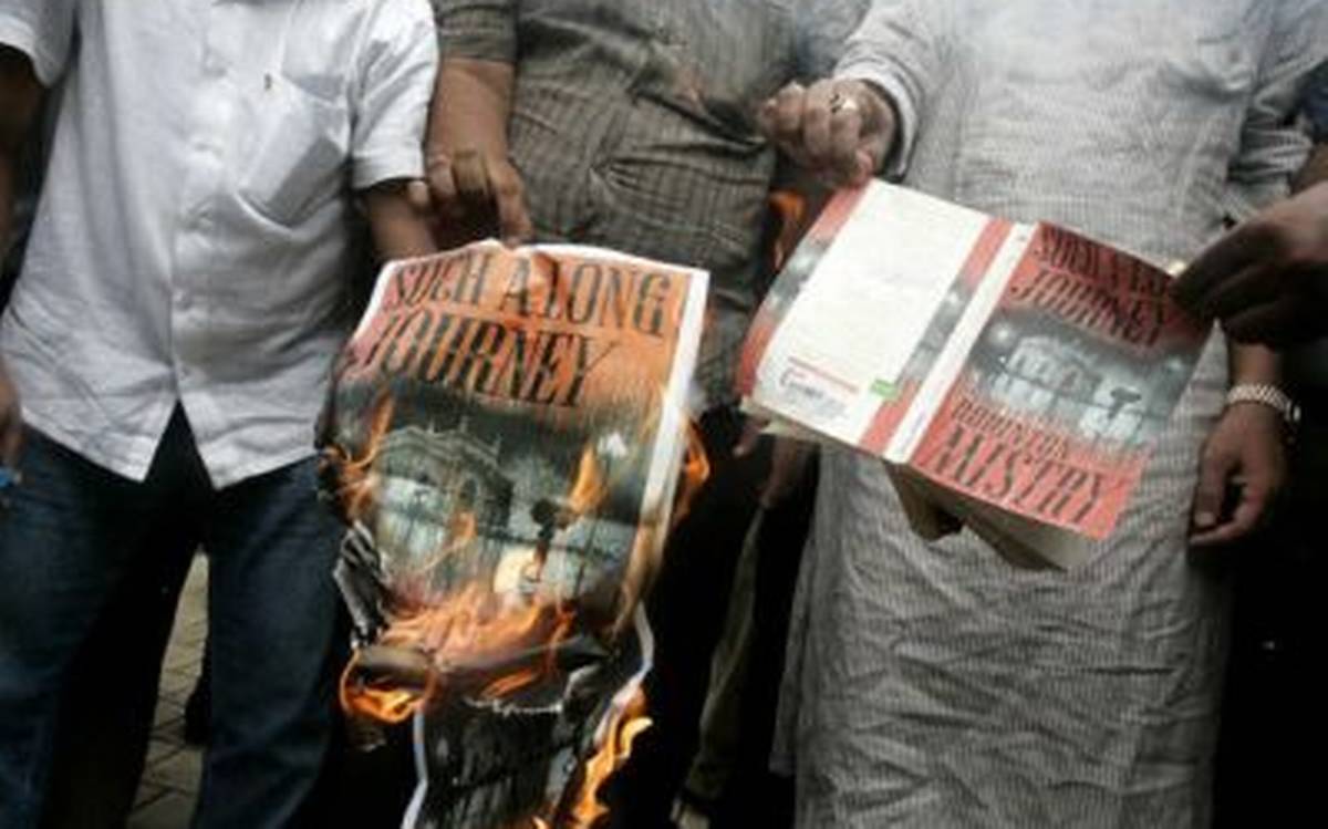 Protest - HD Wallpaper 