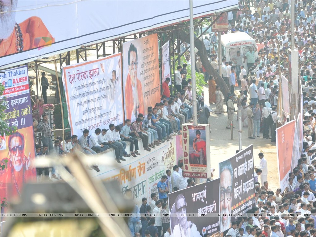 Shiv Sena Tiger Wallpaper - Crowd - HD Wallpaper 