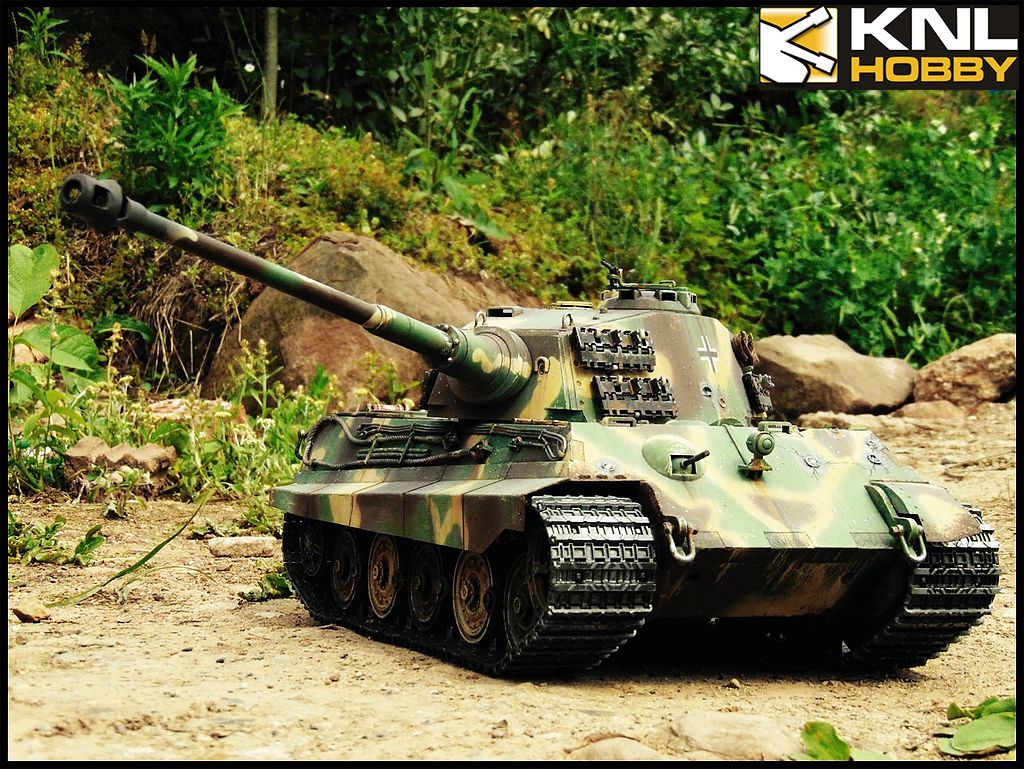 Churchill Tank - HD Wallpaper 