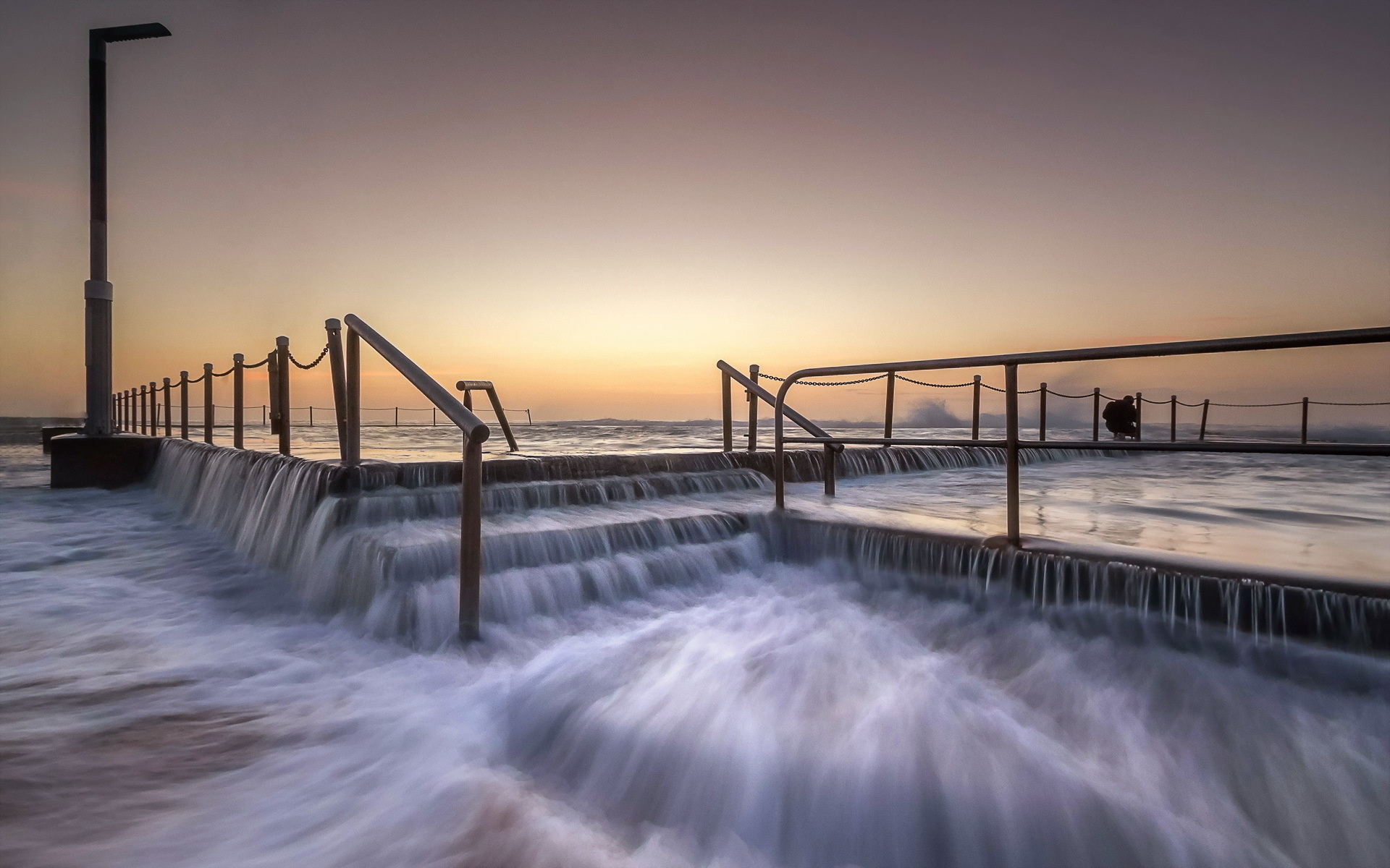 Flooding - HD Wallpaper 