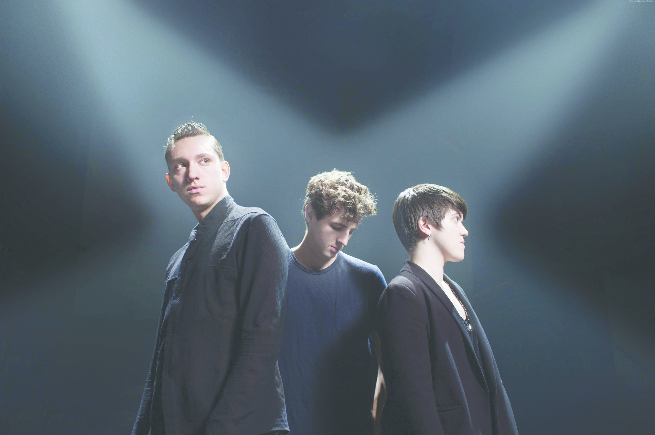 Xx Dangerous - HD Wallpaper 