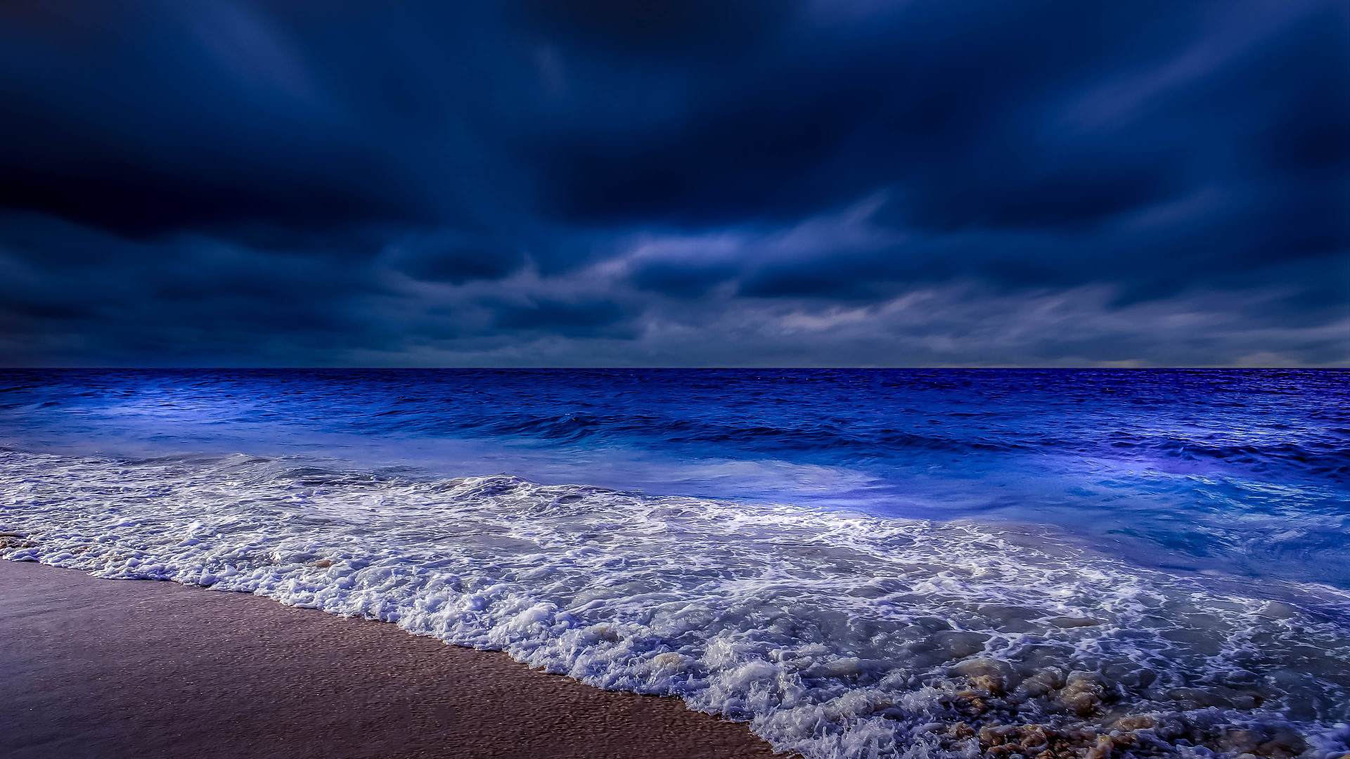 Sea In Night Time - HD Wallpaper 