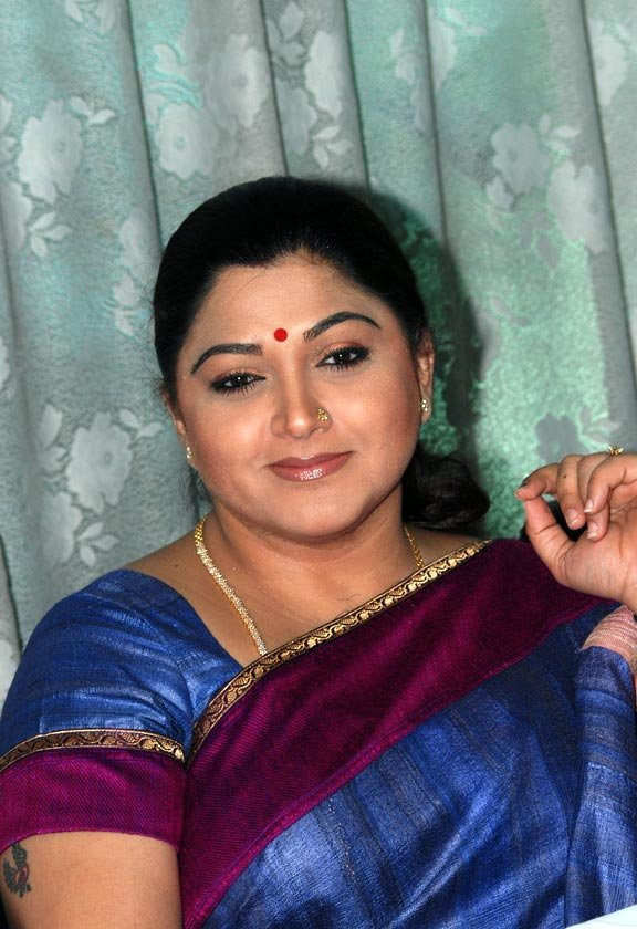 Kushboo Sex In Saree - HD Wallpaper 