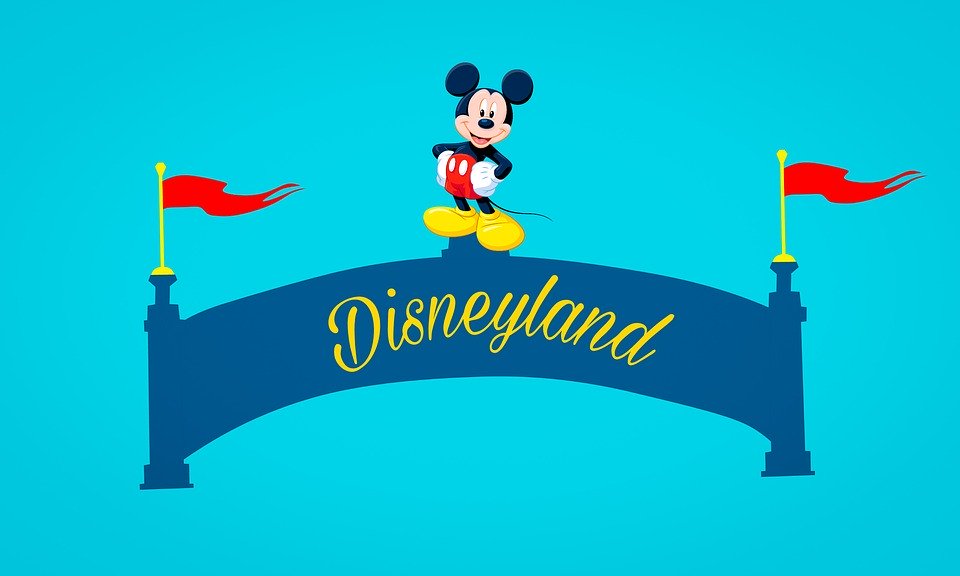Mickey Mouse - HD Wallpaper 