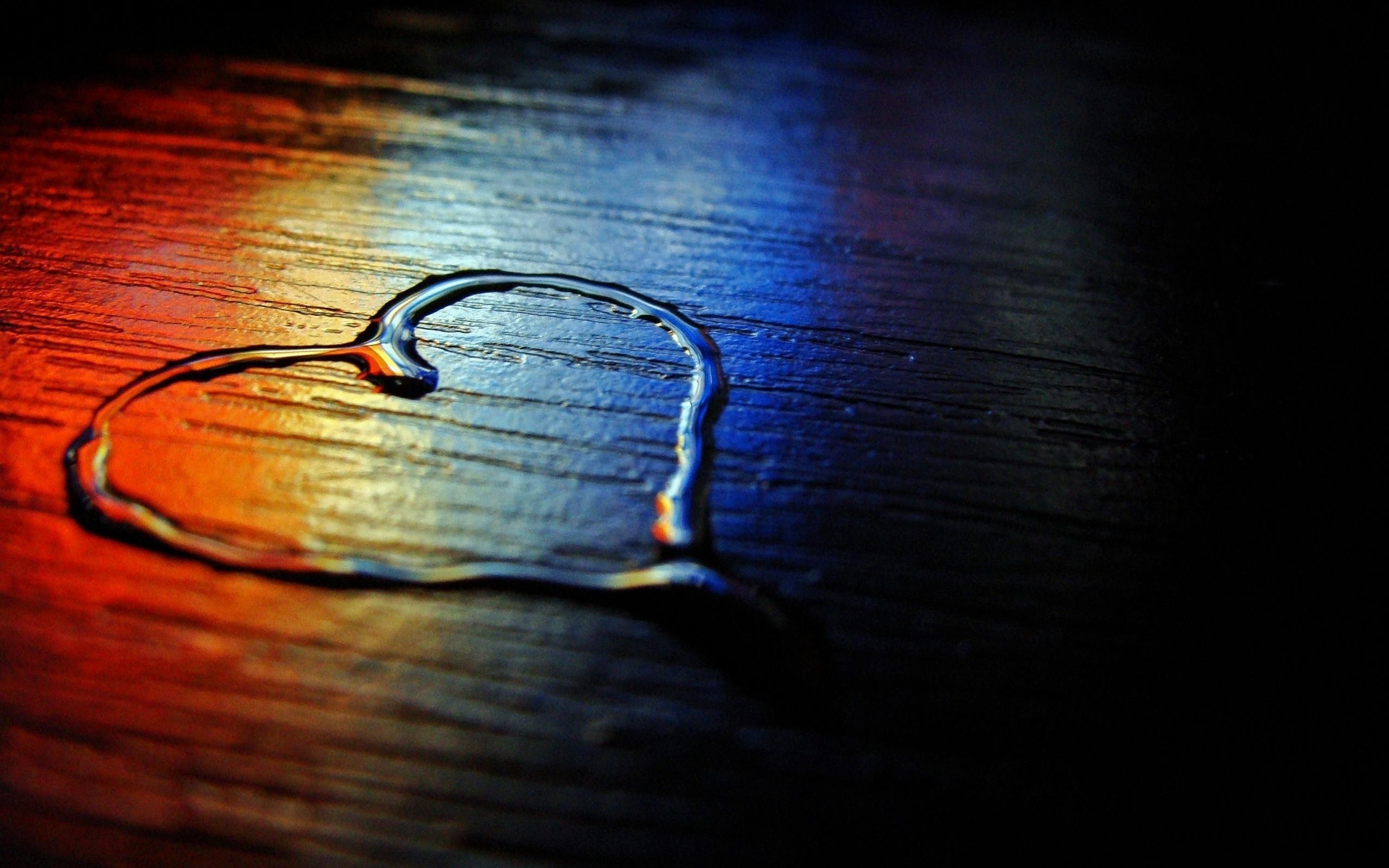 Liquid Rainbow Heart - Moving Backgrounds For Powerpoint - HD Wallpaper 