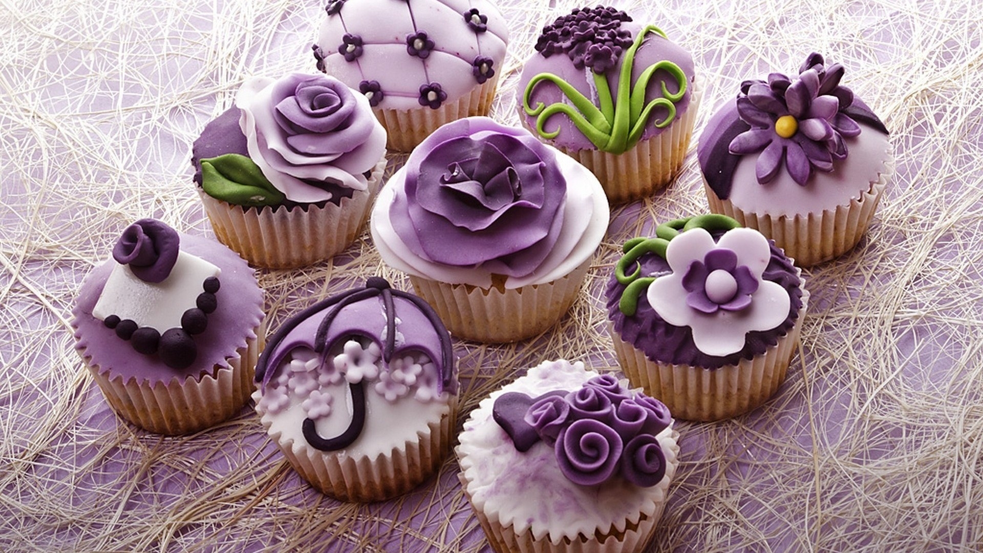 Purple Cupcake - HD Wallpaper 