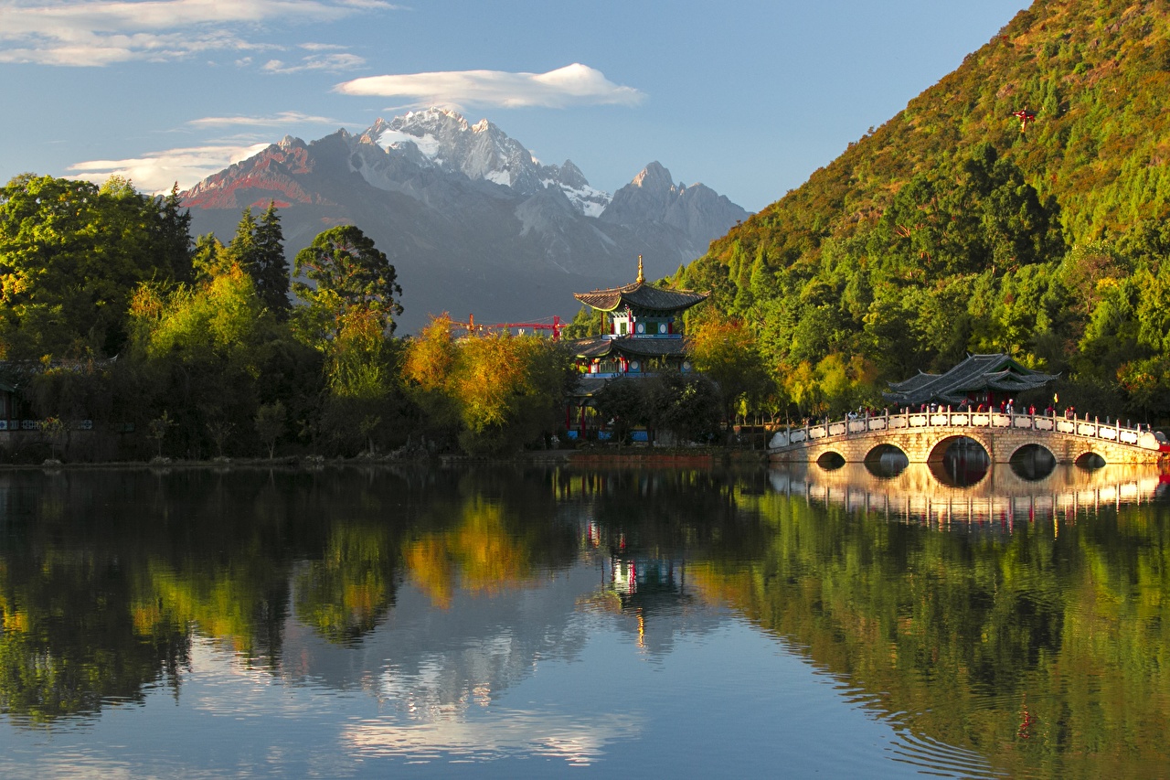 Jade Dragon Snow Mountain - HD Wallpaper 