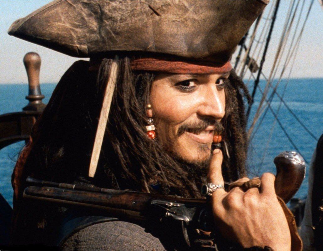 Captain Jack Sparrow Smug - HD Wallpaper 
