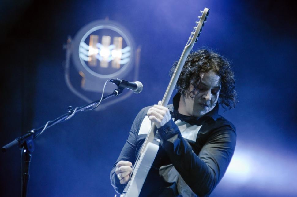 Jack White Lazaretto 2014 Wallpaper - Rock Concert - HD Wallpaper 
