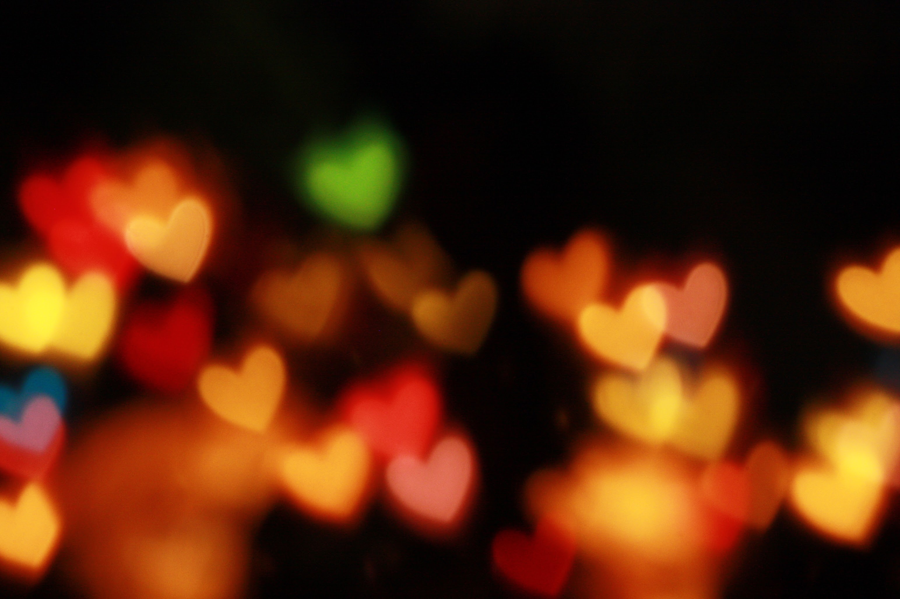 Heart Bokeh - HD Wallpaper 