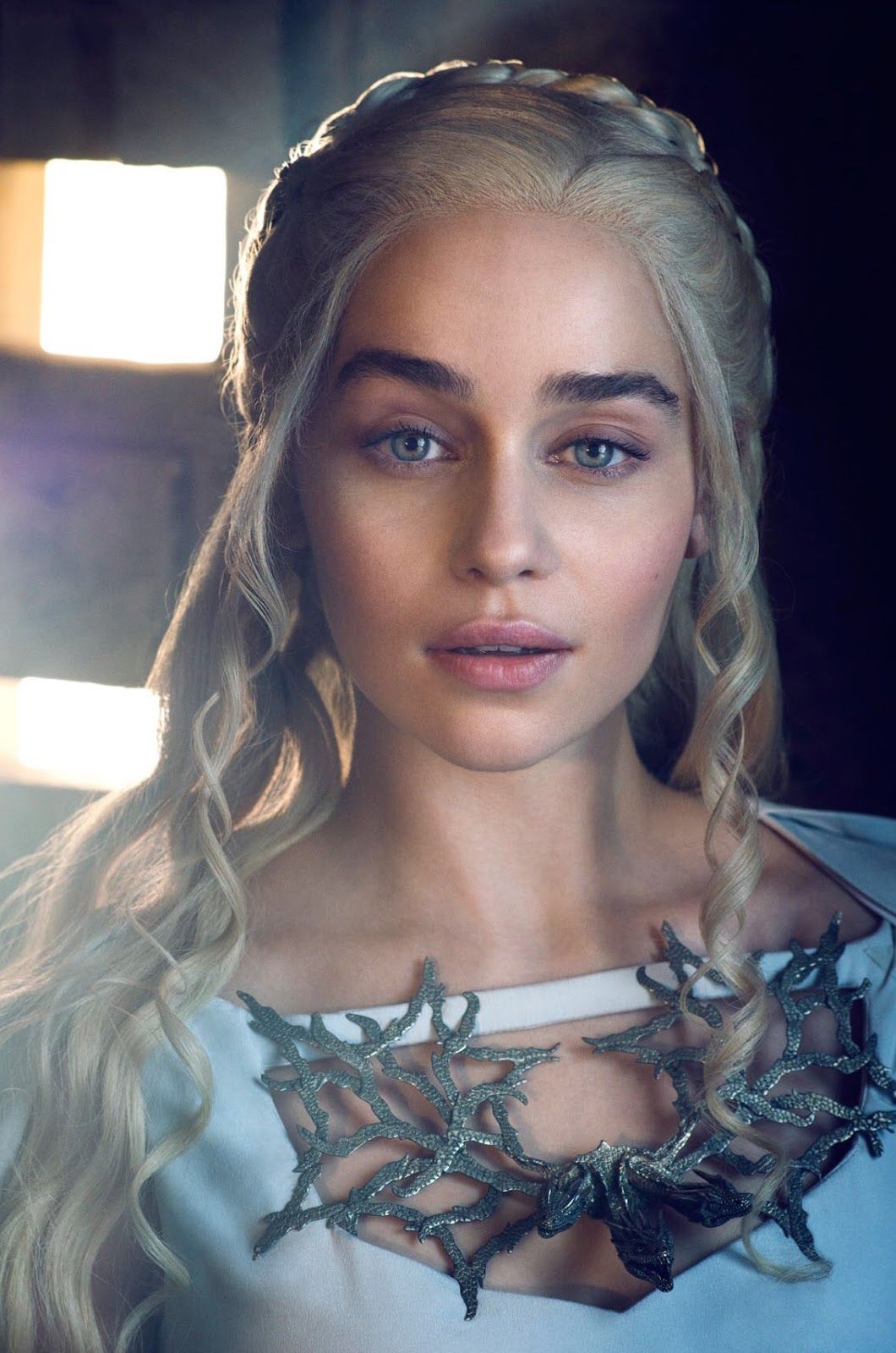 Daenerys Targaryen Khaleesi - HD Wallpaper 