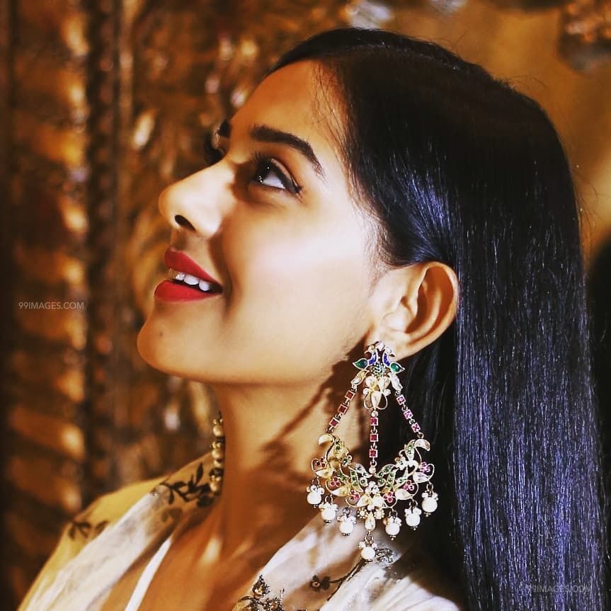 Beautiful Amrita Rao - HD Wallpaper 