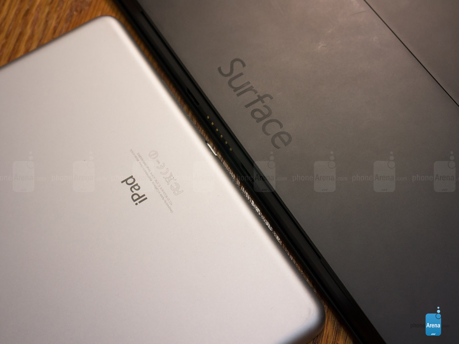 Apple Ipad Air Vs Microsoft Surface Pro - Smartphone - HD Wallpaper 