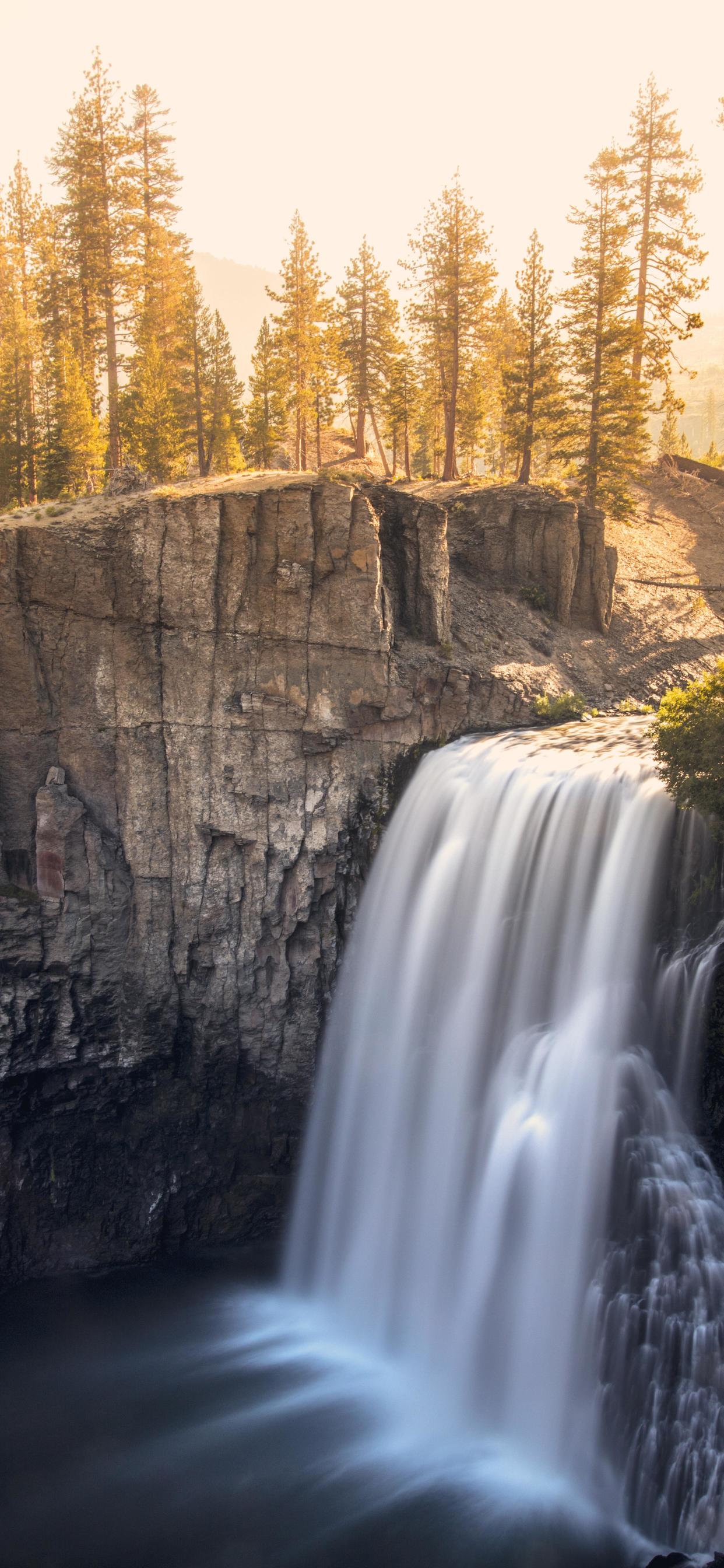 Postpile National Monument, Rainbow Fall - HD Wallpaper 