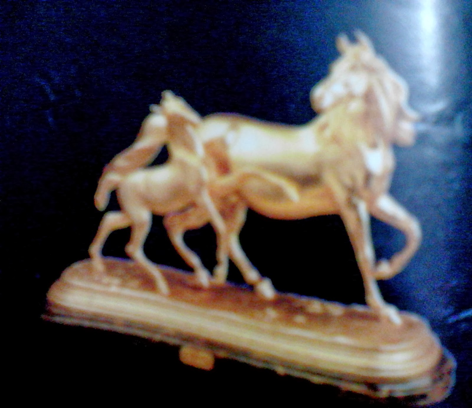 Statue - HD Wallpaper 