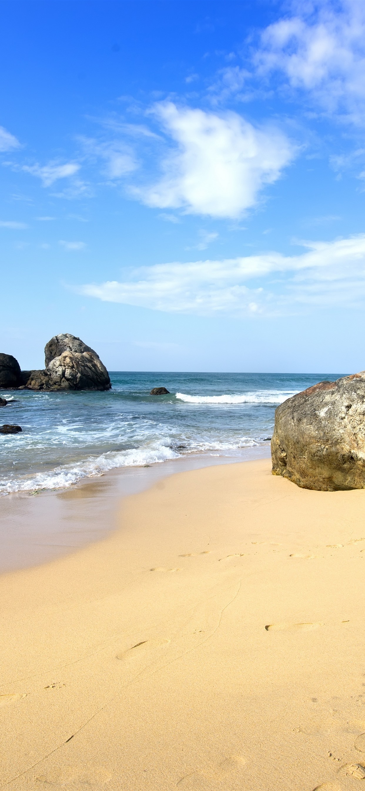 Iphone Wallpaper Sea, Beach, Stones, Tropical - Beach - HD Wallpaper 