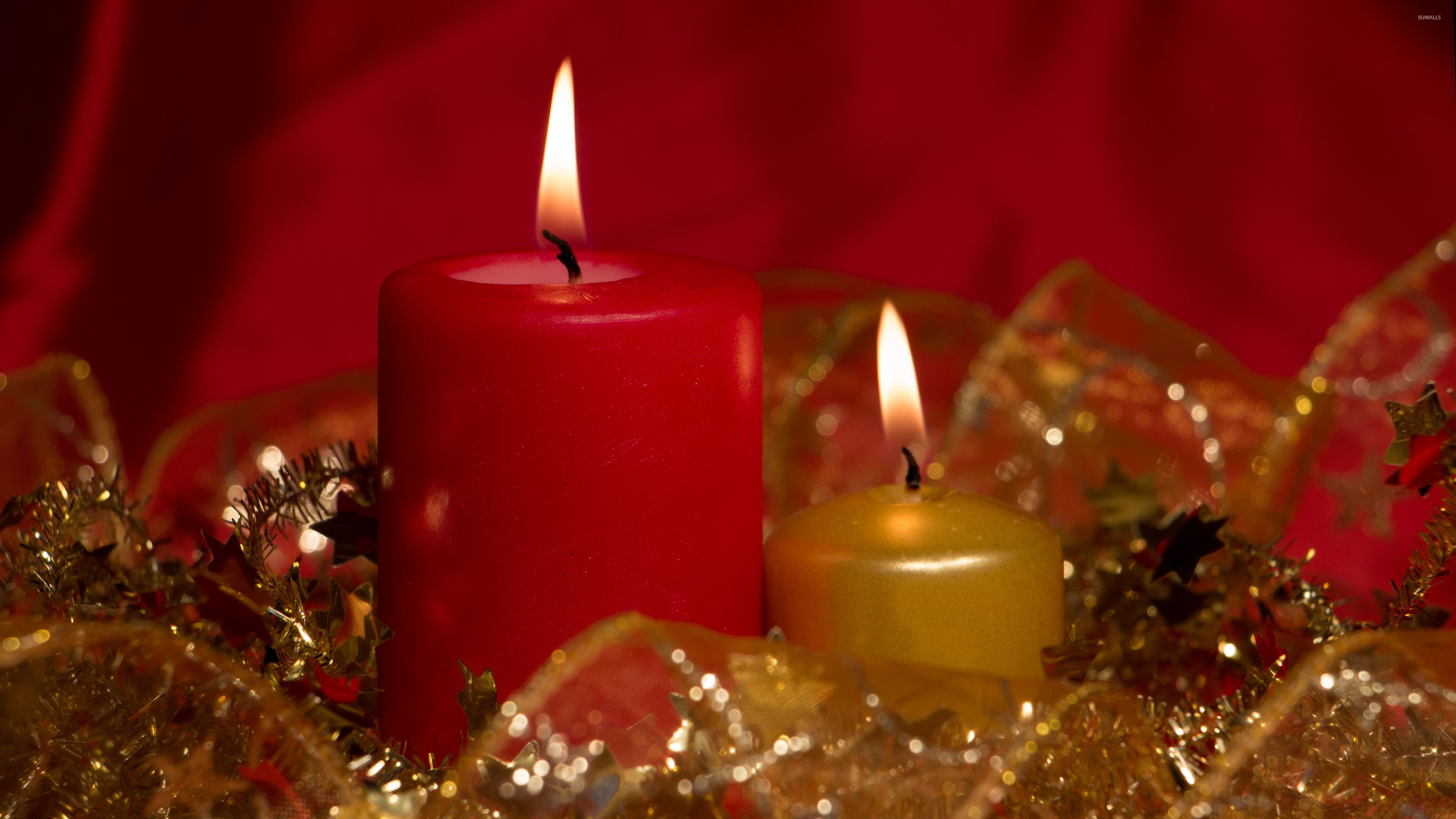 Red And Golden Candles - HD Wallpaper 