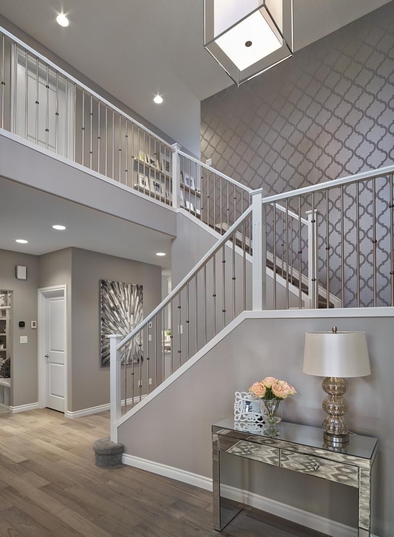 Grey Wallpaper Accent Wall - HD Wallpaper 