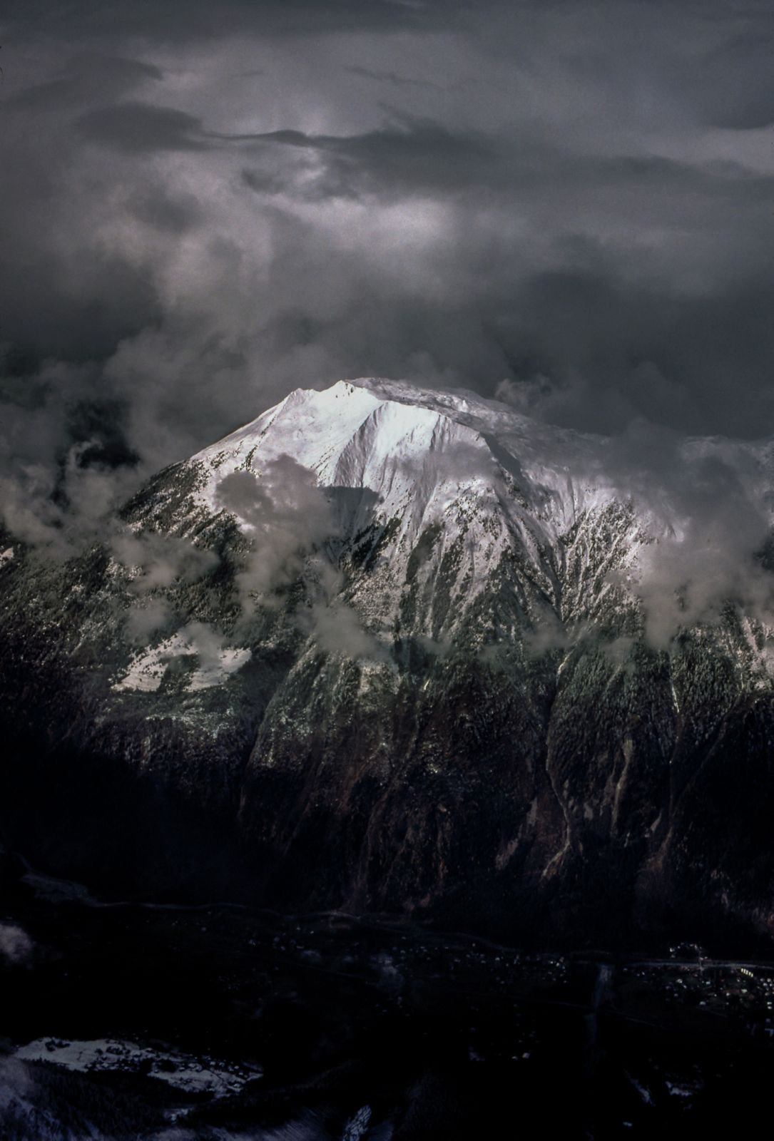 Nature Sky Landscape Clouds Black And White Mountain - Rock Bottom Will Teach You Lessons That Mountaintops - HD Wallpaper 