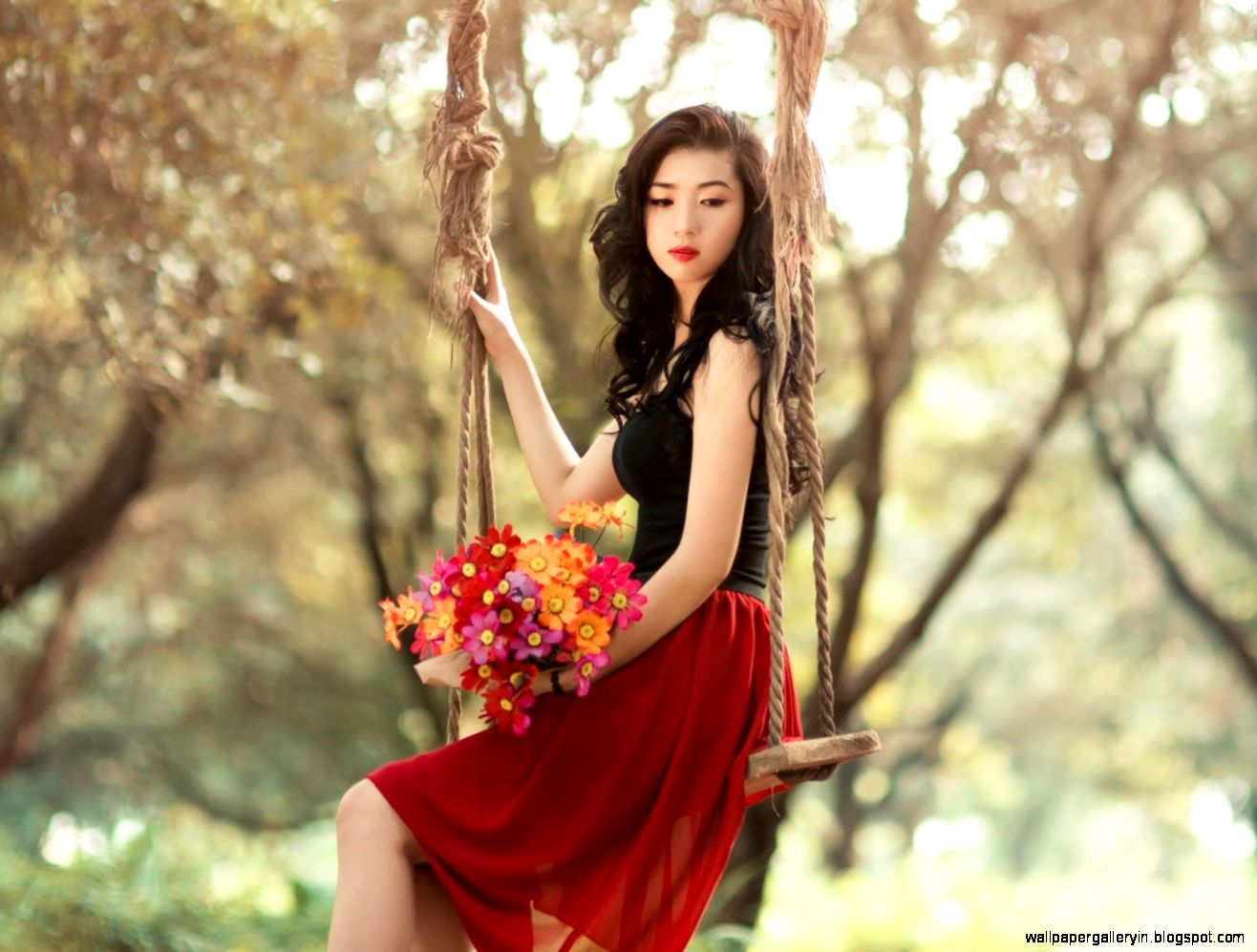 Summer Girl Swing With Flowers Wallpaper Wallpaper - Girl On Swing Photography - HD Wallpaper 