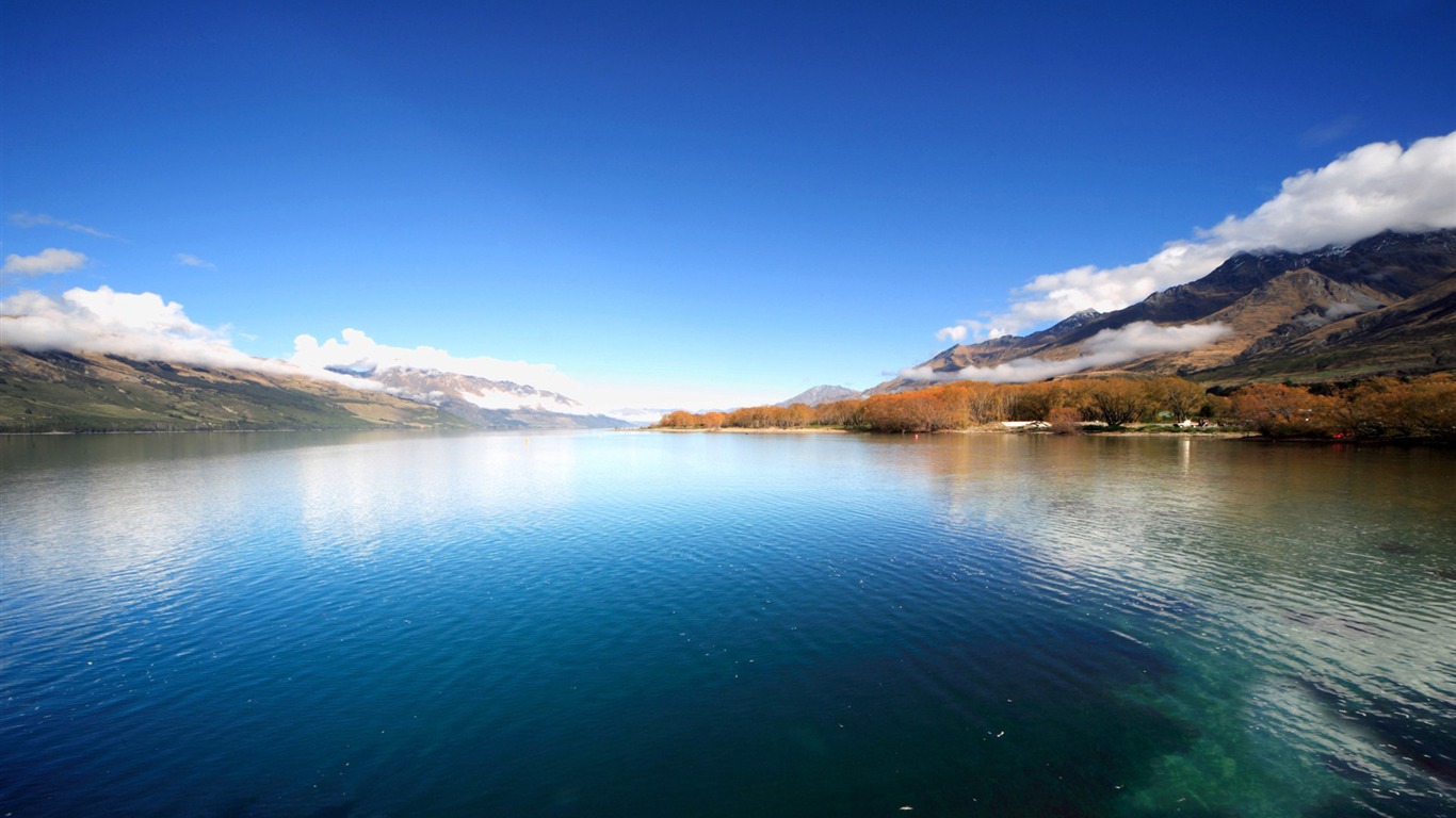 Clear Mountain Lake-beautiful Scenery Wallpaper2013 - Clear Mountain Scenery - HD Wallpaper 