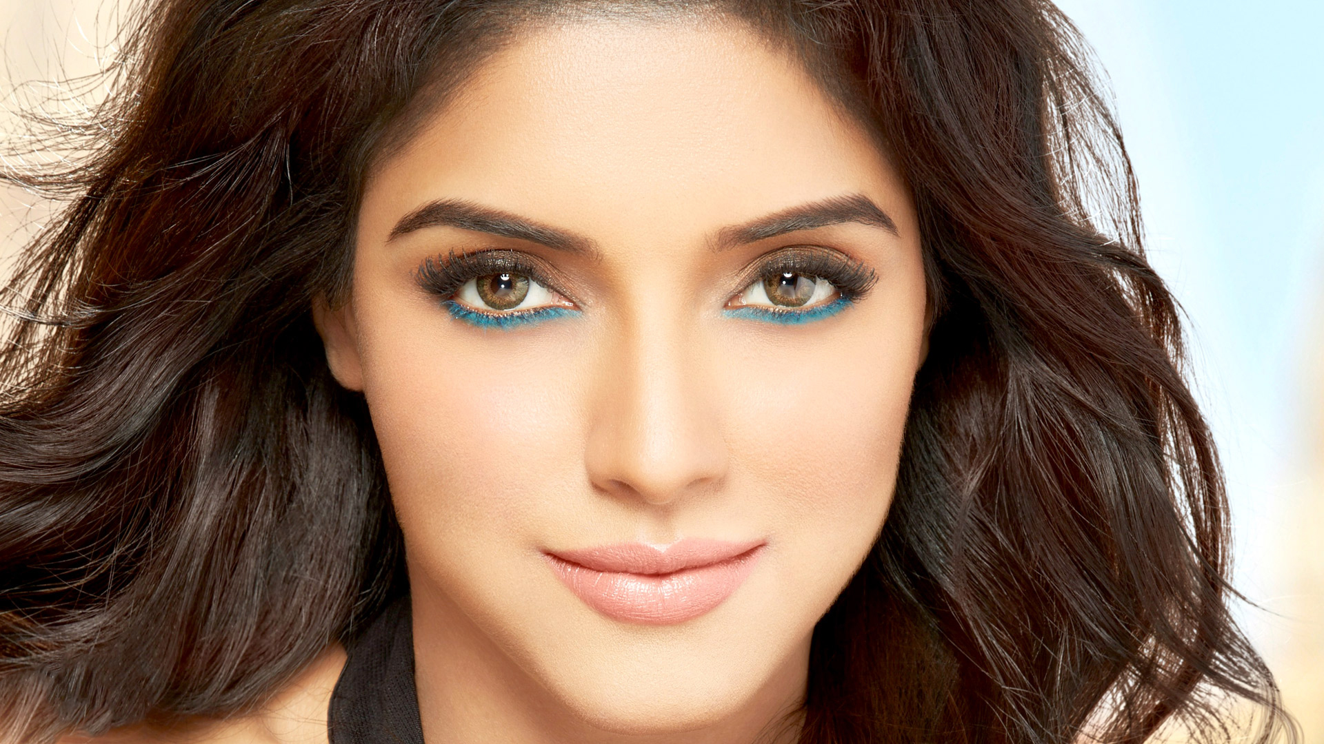 Asin Actress Eyes - HD Wallpaper 