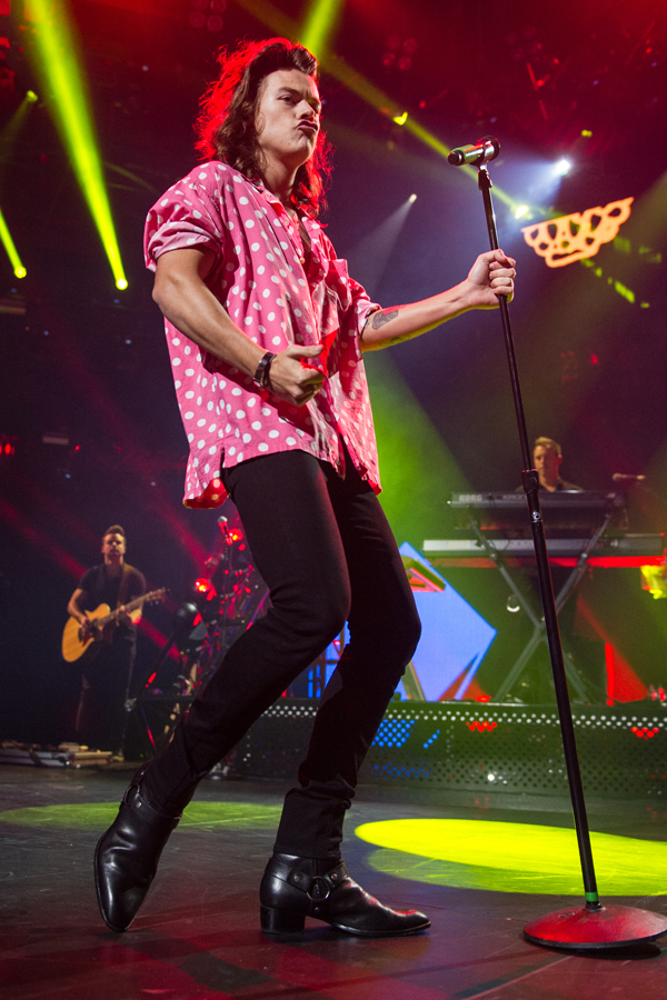 Apple Music Festival - Harry Styles Apple Music Festival 2015 - HD Wallpaper 