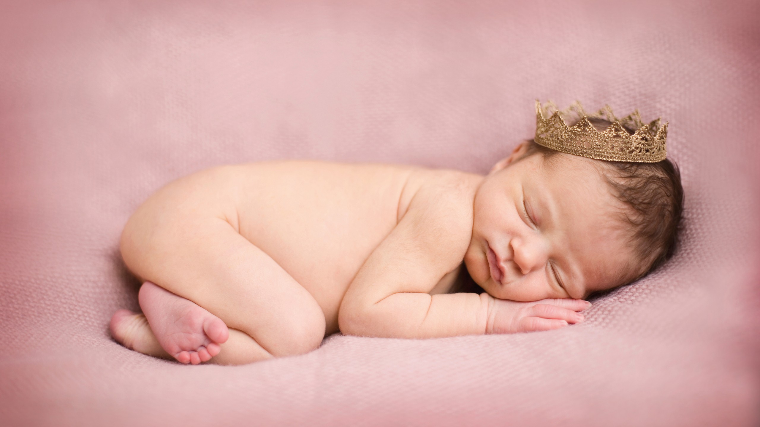 Sleeping Baby Background Ppt - HD Wallpaper 