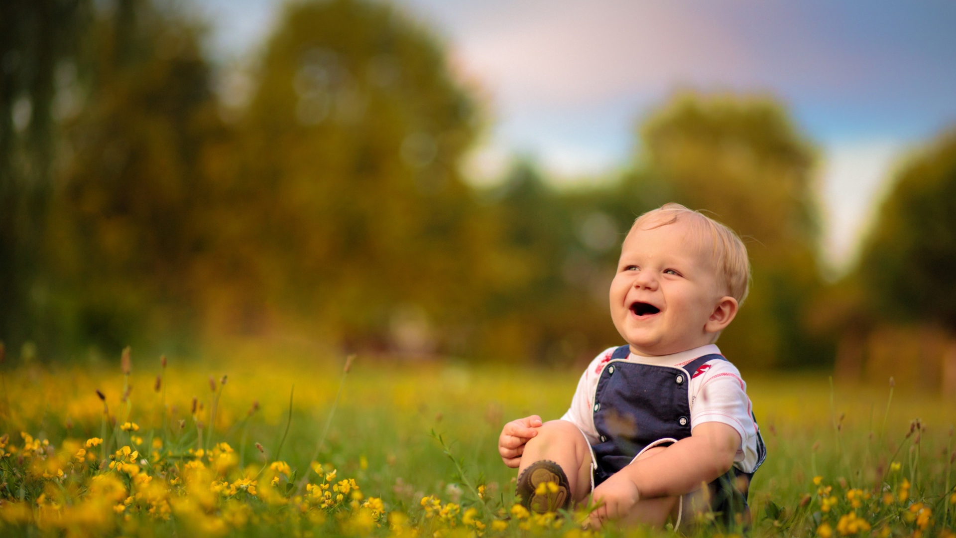 Wallpaper Baby, Boy, Laugh, Smile - Baby Background Hd - HD Wallpaper 