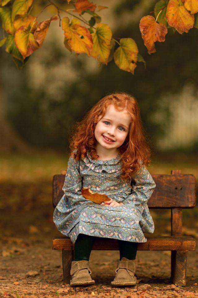 Smile Cute Baby Girl - 640x960 Wallpaper Smile Cute Baby Girl - 640x960 Wallpaper