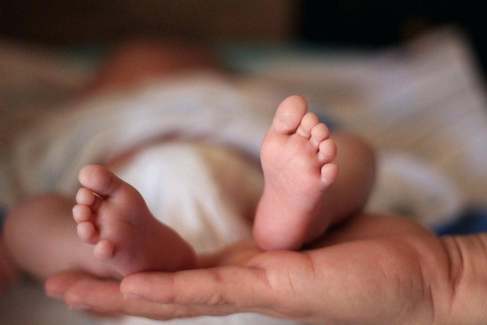 Small Born Baby - HD Wallpaper 