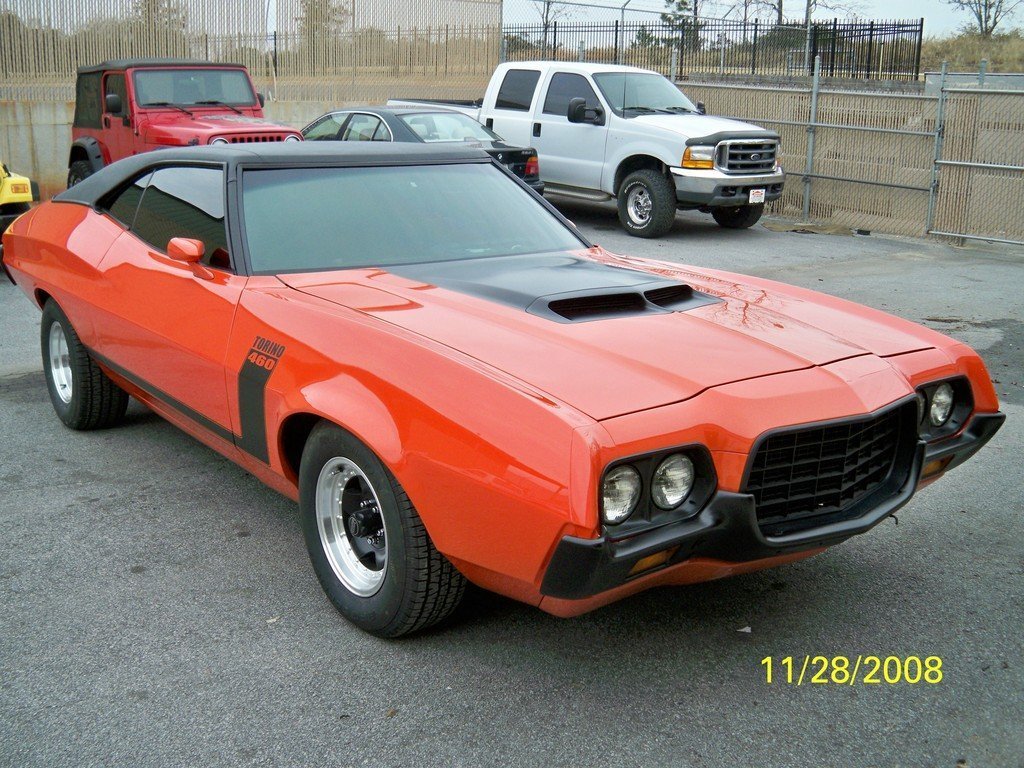 Ford Gran Torino - Gran Torino 1972 Red And Black - HD Wallpaper 