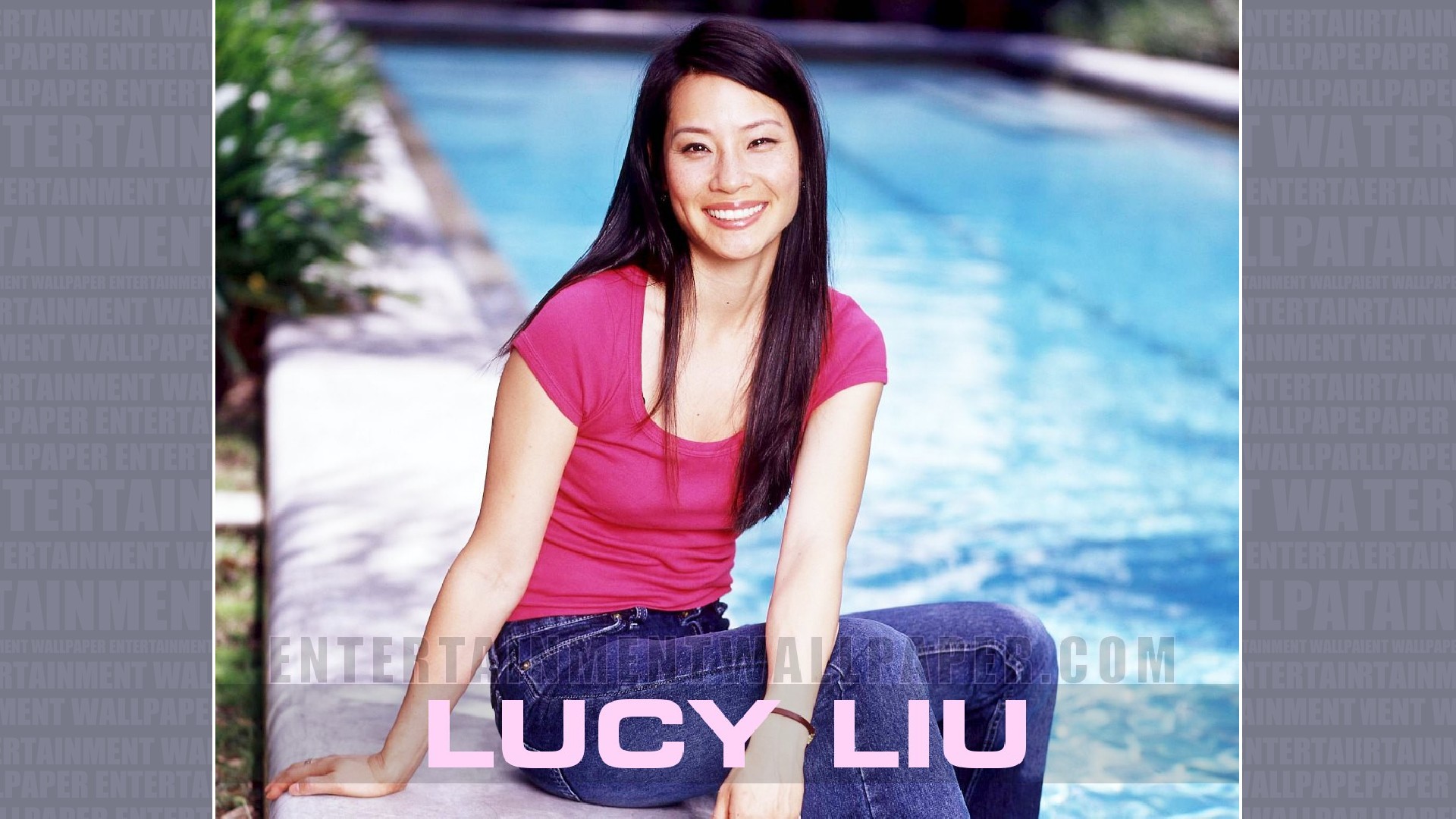 Lucy Liu Wallpaper - Pies De Luci Liu - HD Wallpaper 