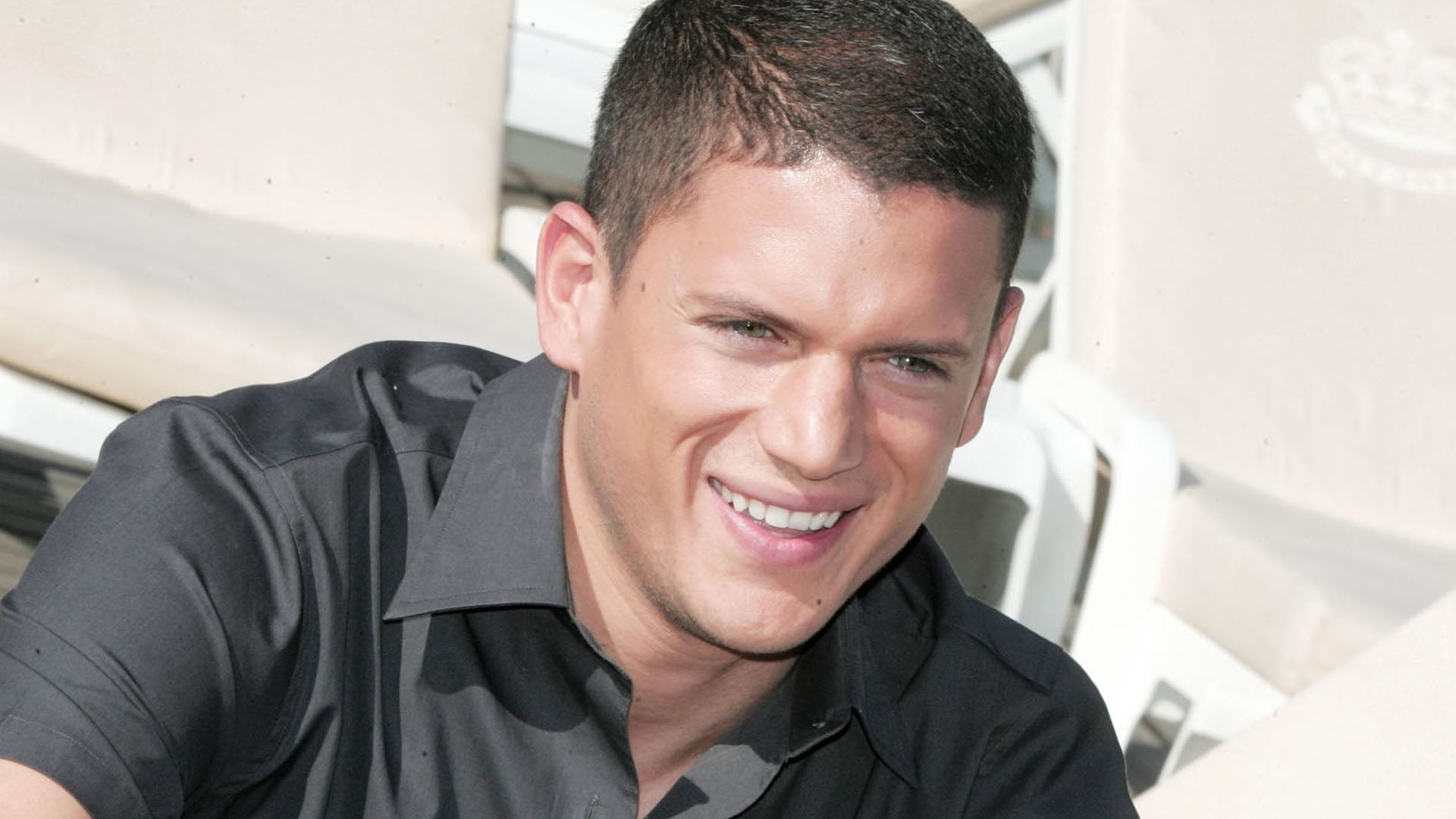 Wentworth Miller Wallpaper - Wentworth Miller - HD Wallpaper 