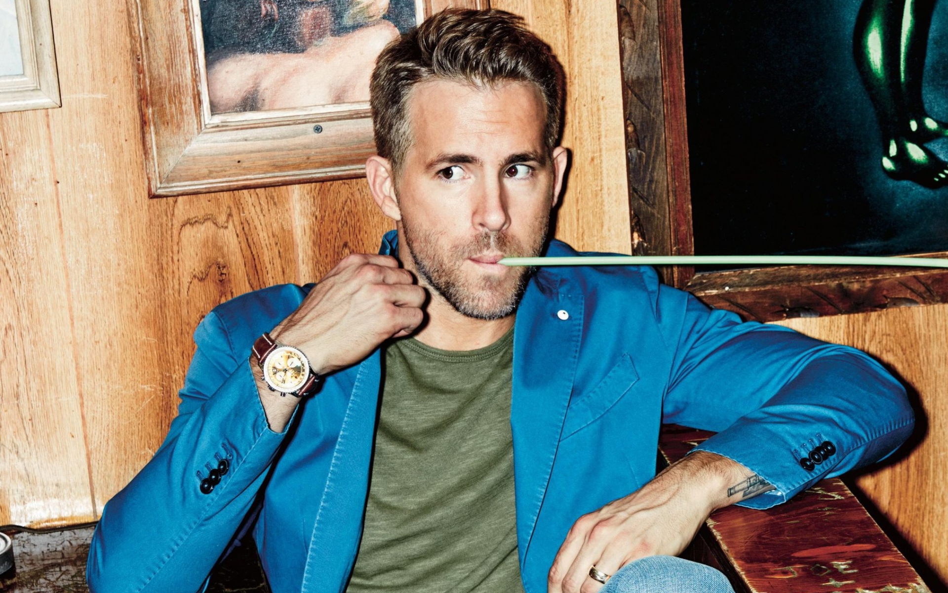 Wallpaper Of Actor, Canadian, Celebrity, Man, Ryan - Men's Health Ryan Reynolds Photoshoot - HD Wallpaper 
