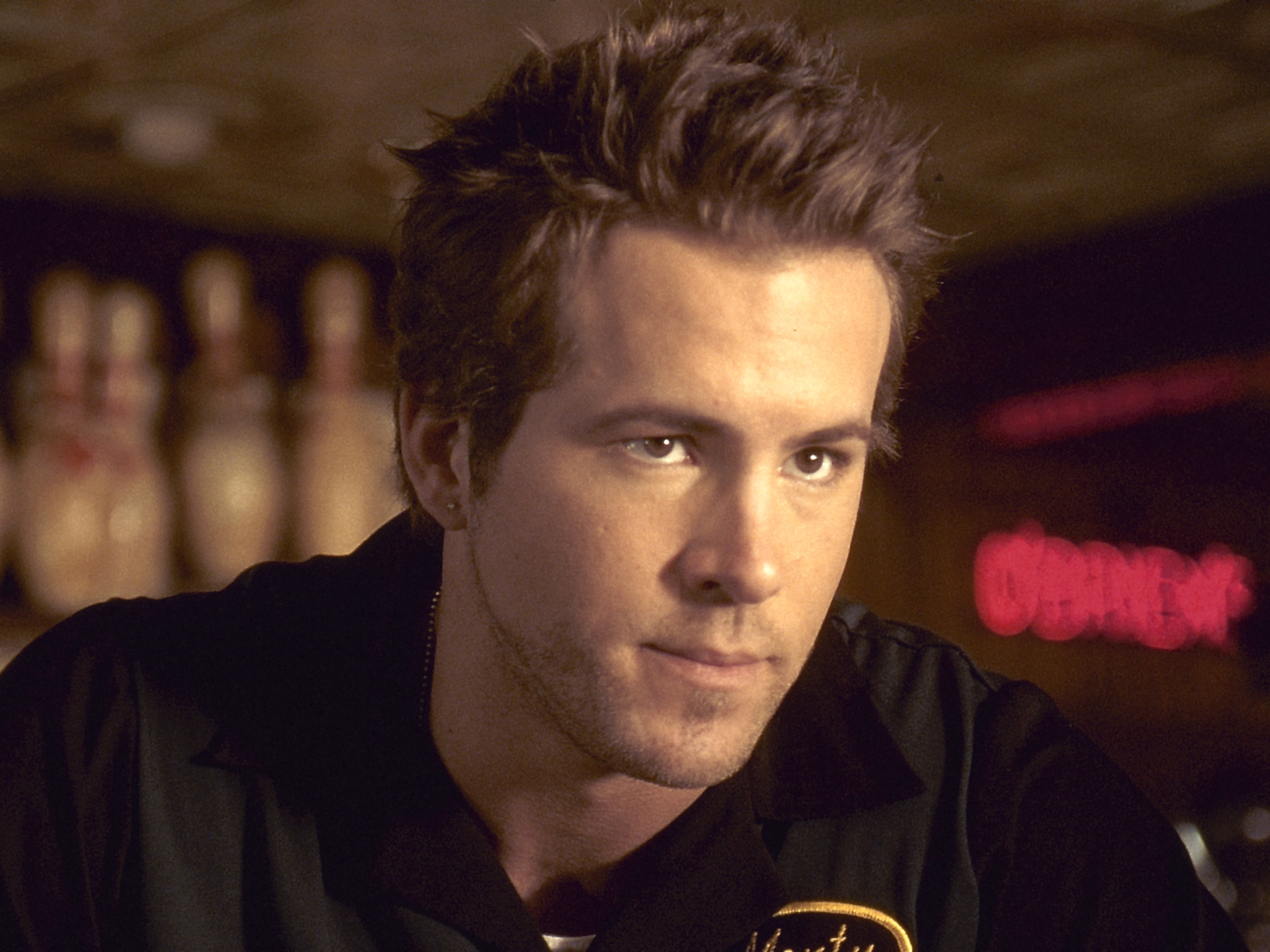 Ryan Reynolds - Ryan Reynolds At 15 - HD Wallpaper 