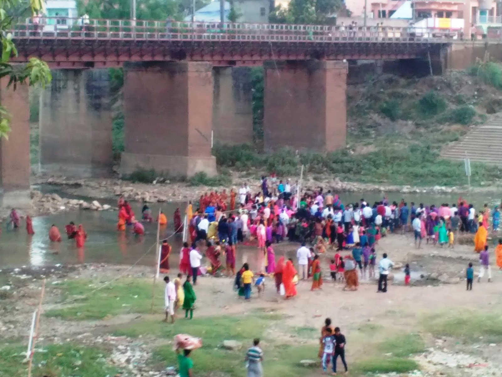 Crowd - HD Wallpaper 