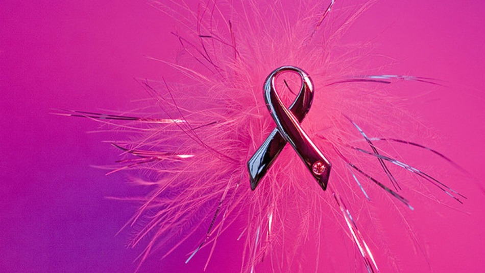 Breast Cancer Awareness Month Wallpaper - Breast Cancer Month - HD Wallpaper 